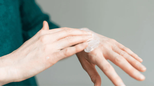 How To Rescue Dry Hands - Watermans